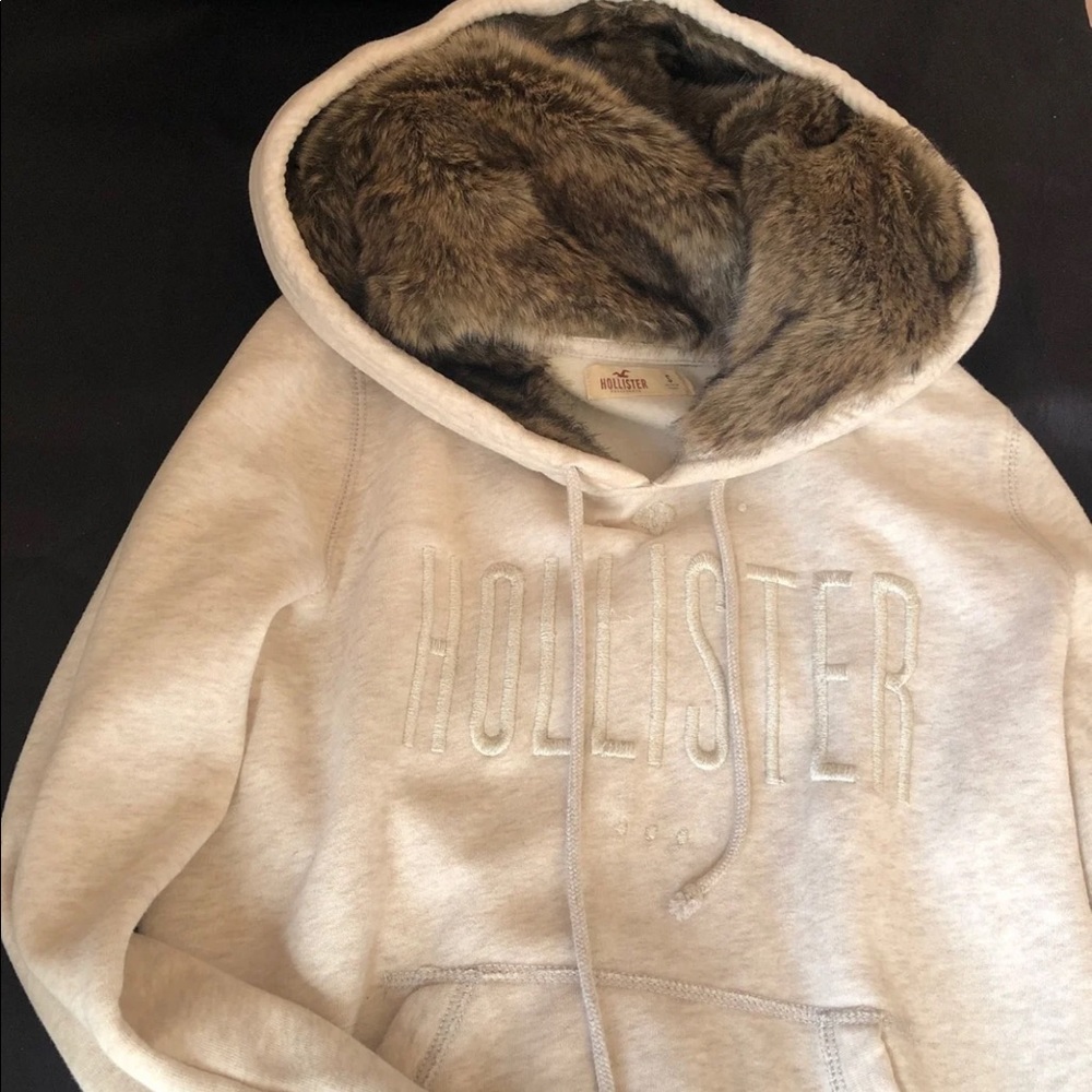 Hollister brand new, never been worn hoodie